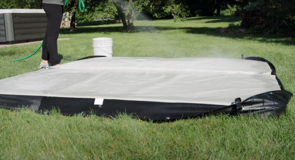 Cleaning Hot Tub Cover