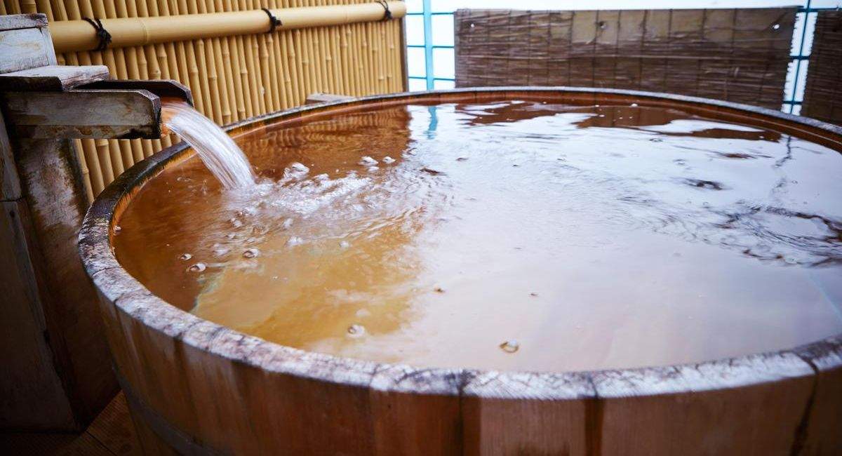 How to Fill a Hot Tub