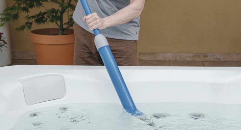 How to Remove Sand From Hot Tub